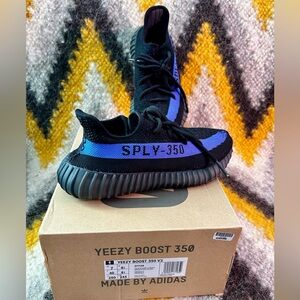 Adidas Yeezy Boost 350 V2 dazzling blue size 7